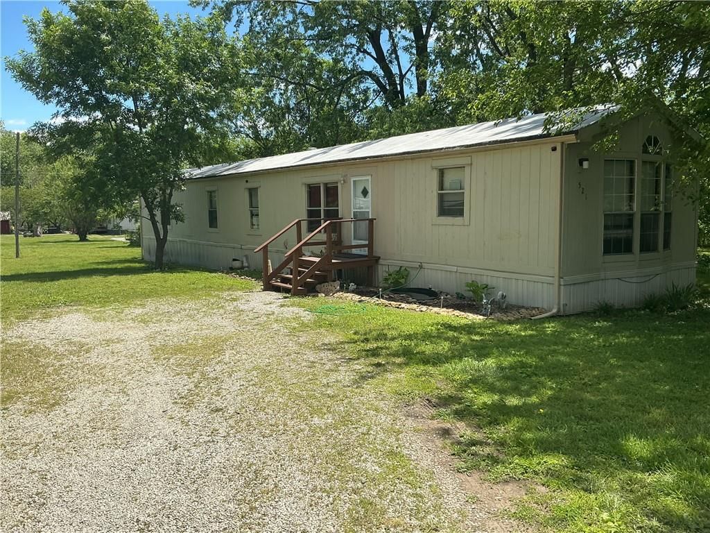 521 Hoover Street — photo 20