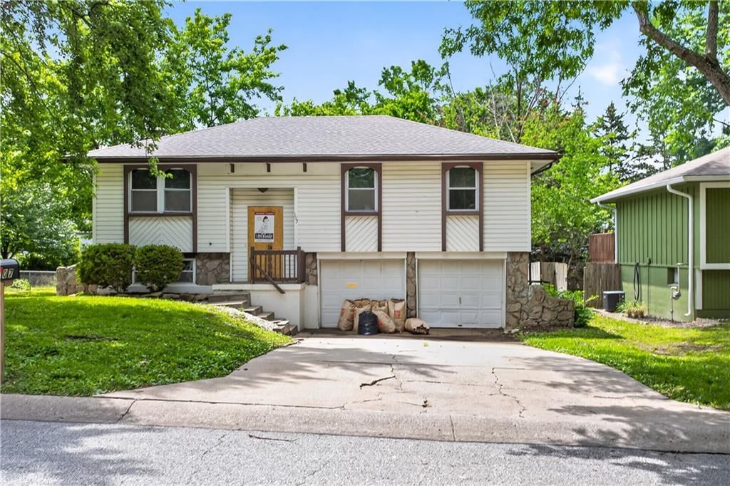 107 Brentwood Drive — photo 2