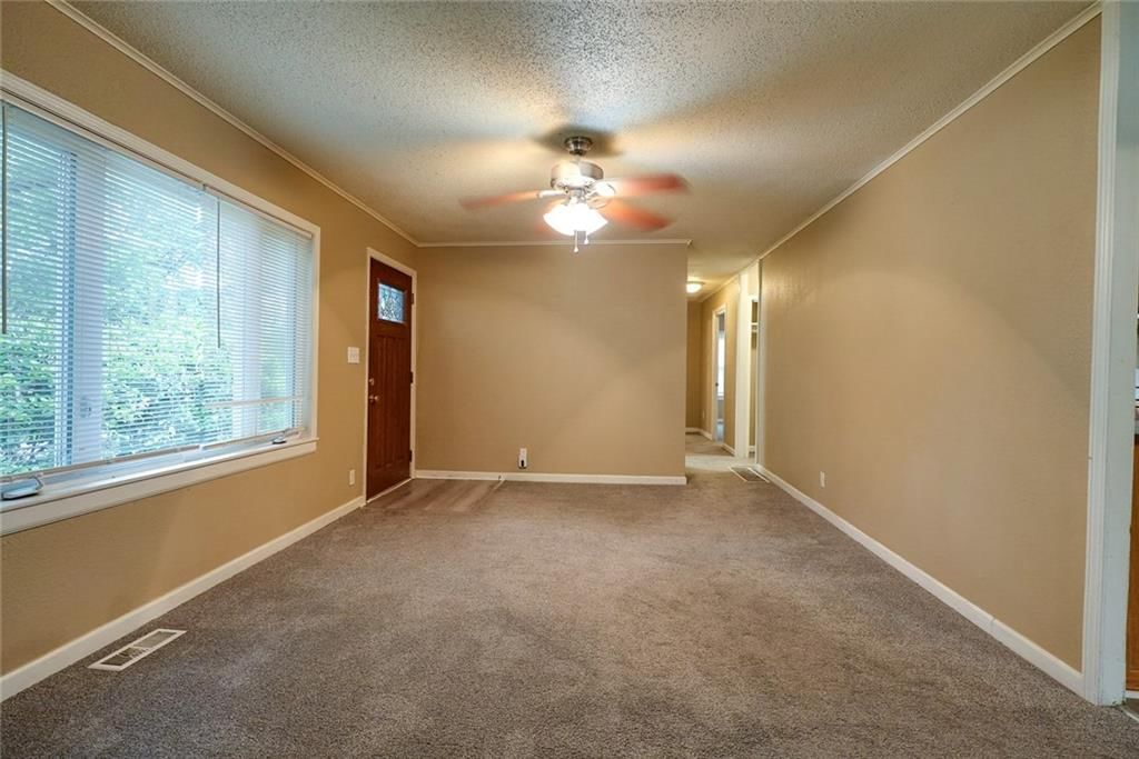 6306 E 152nd Street — photo 5