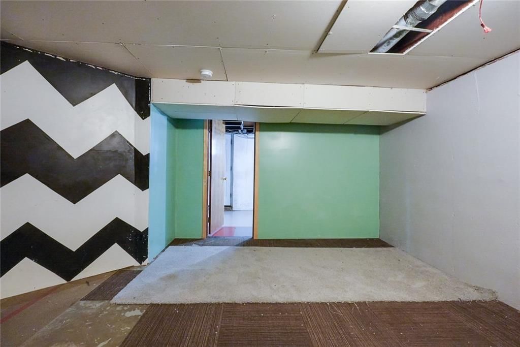 6306 E 152nd Street — photo 22