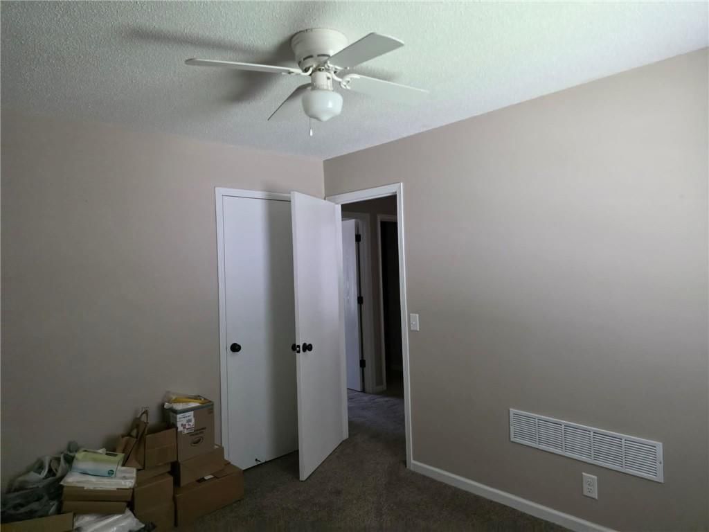 606 S Catalpa Street — photo 3