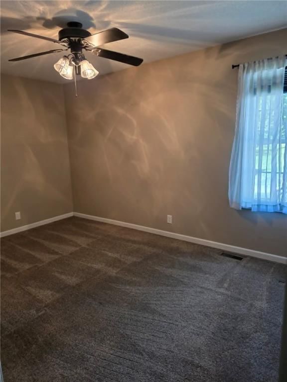 606 S Catalpa Street — photo 5
