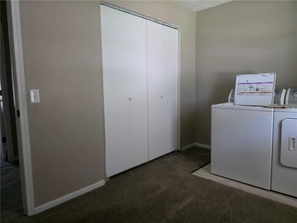 606 S Catalpa Street — photo 7