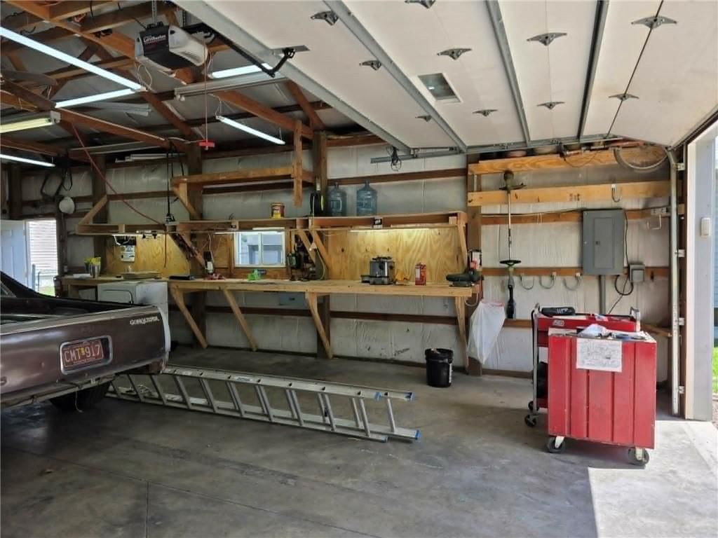 606 S Catalpa Street — photo 28