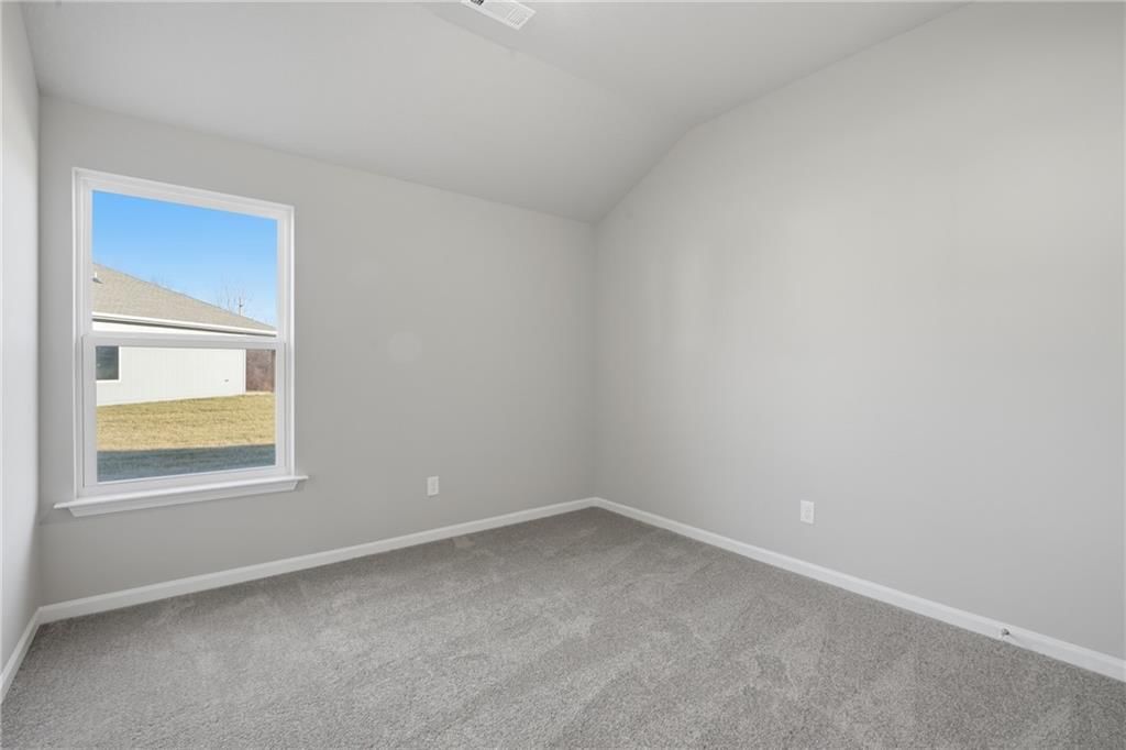 637 W Bluebird Street — photo 16