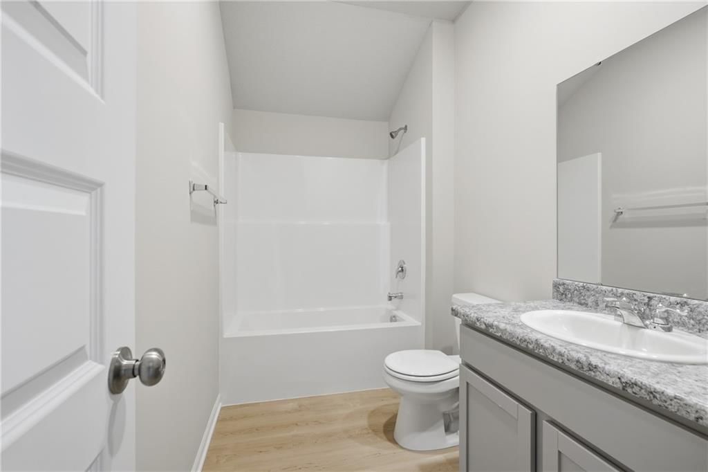 637 W Bluebird Street — photo 18