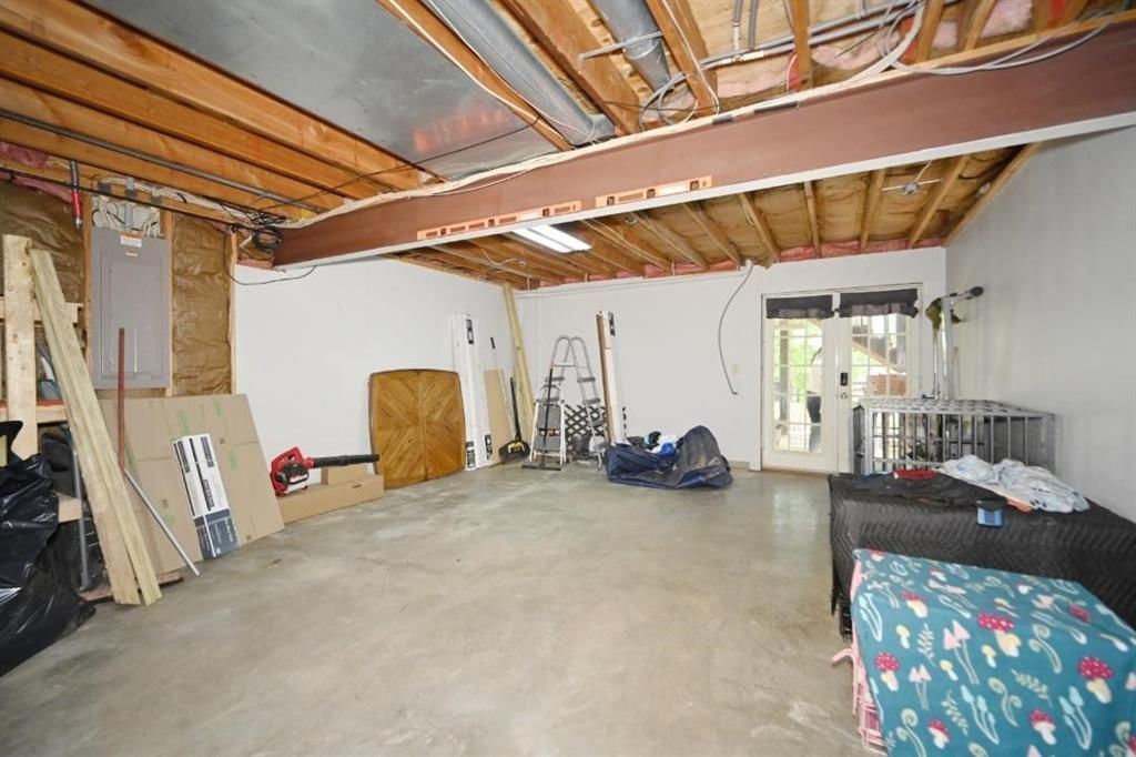 8505 N Mcdonald Avenue — photo 21