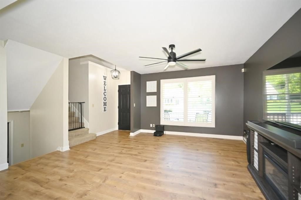 8505 N Mcdonald Avenue — photo 24