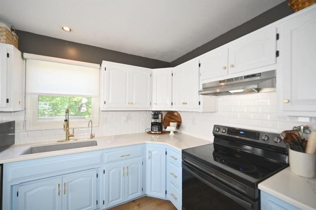 8505 N Mcdonald Avenue — photo 31
