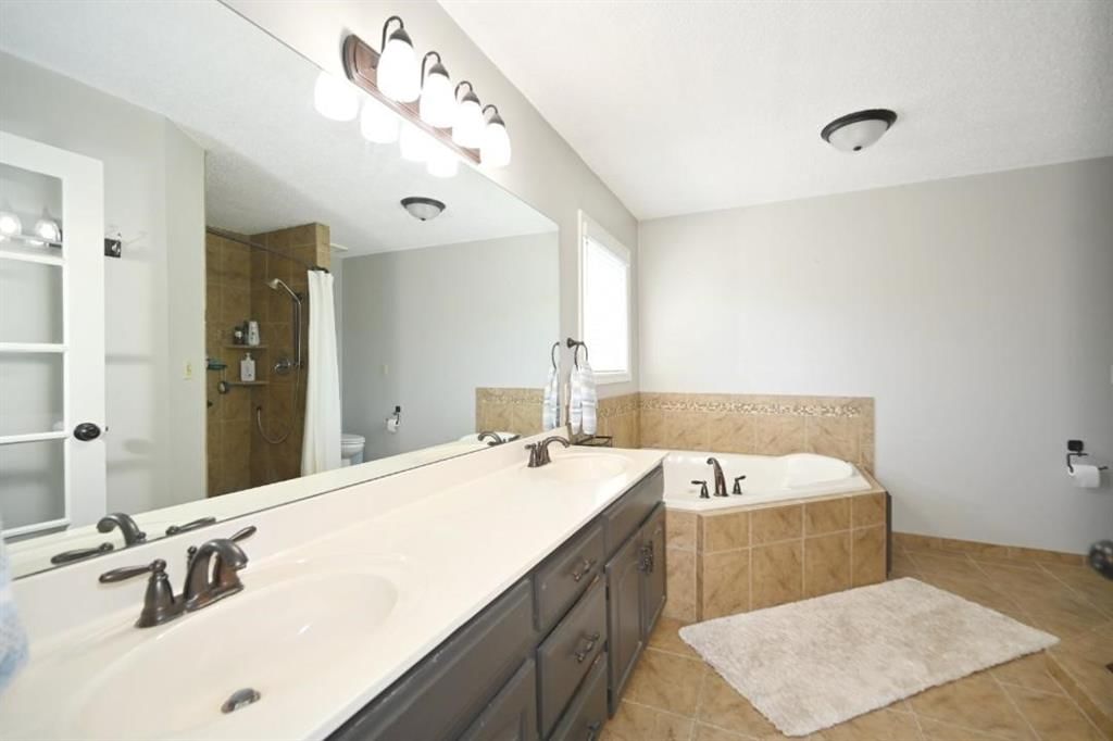 8505 N Mcdonald Avenue — photo 40