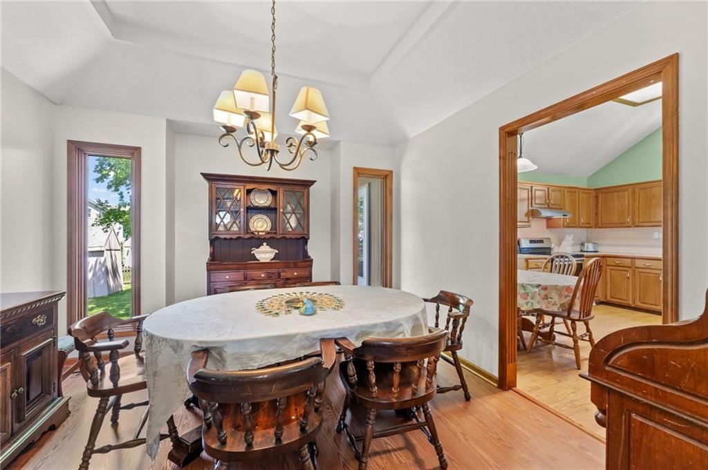 1604 SW Jeffrey Court — photo 6