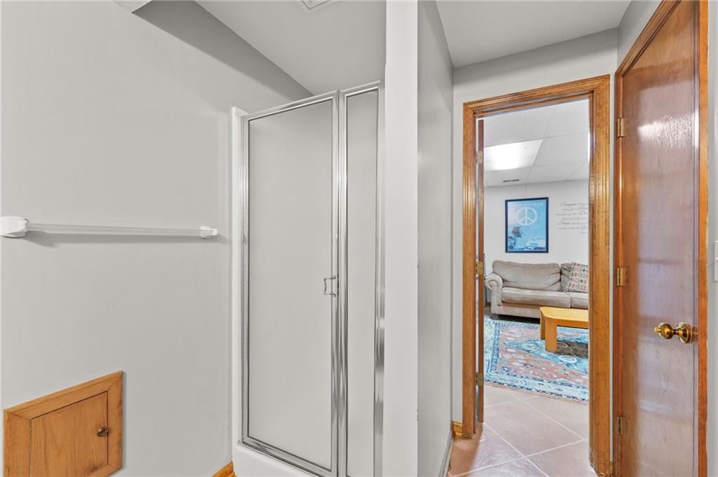 1604 SW Jeffrey Court — photo 28