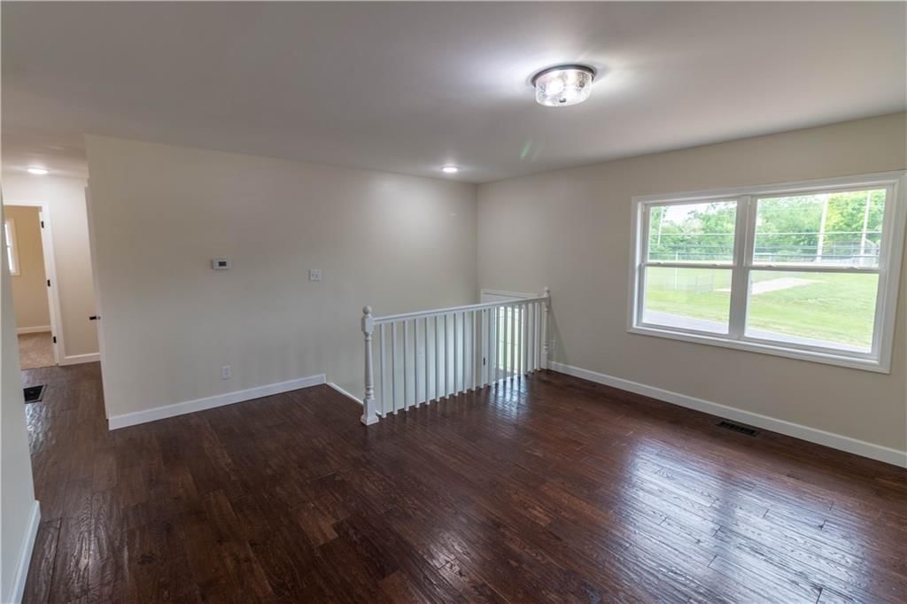 5201 Pickett Road — photo 6