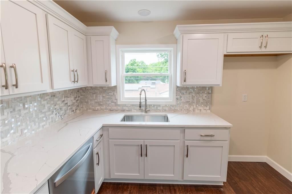 5201 Pickett Road — photo 12