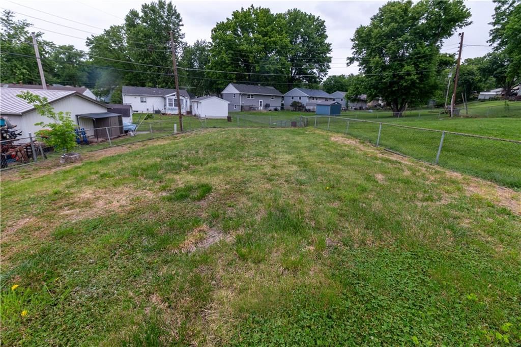 5201 Pickett Road — photo 37