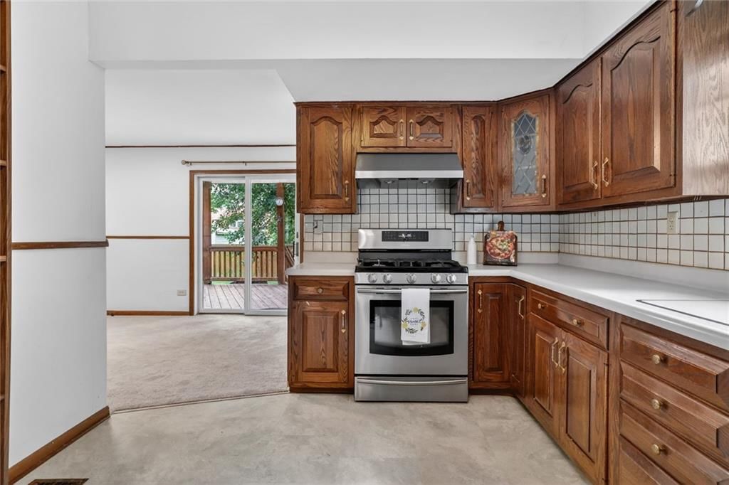 907 W 32nd Street — photo 10