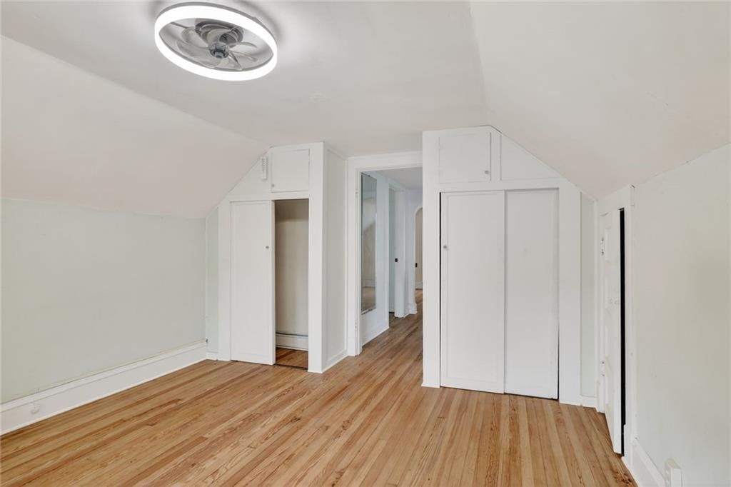 907 W 32nd Street — photo 27