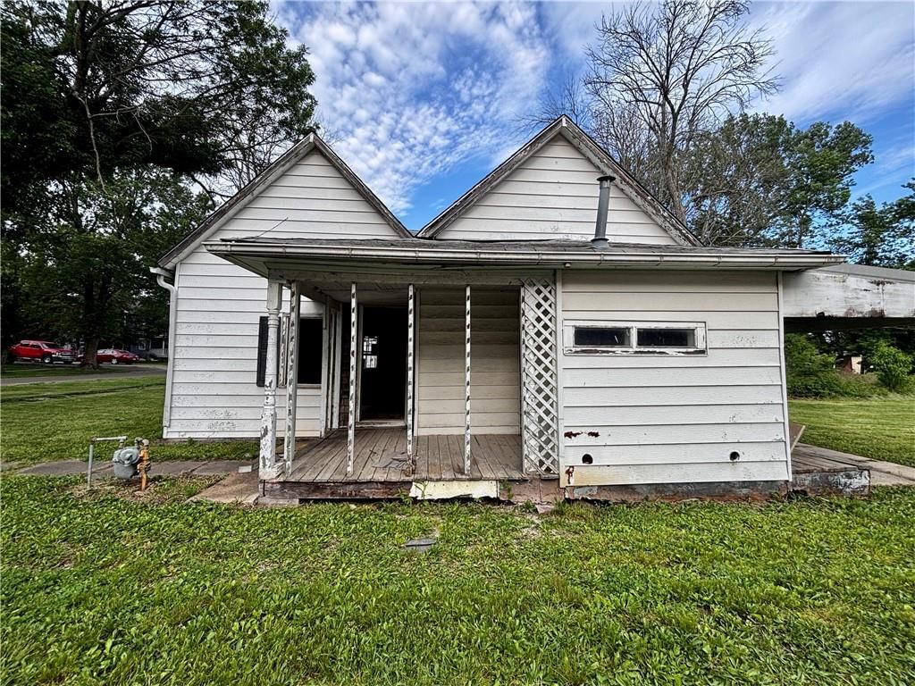 316 E Maple Street — photo 4