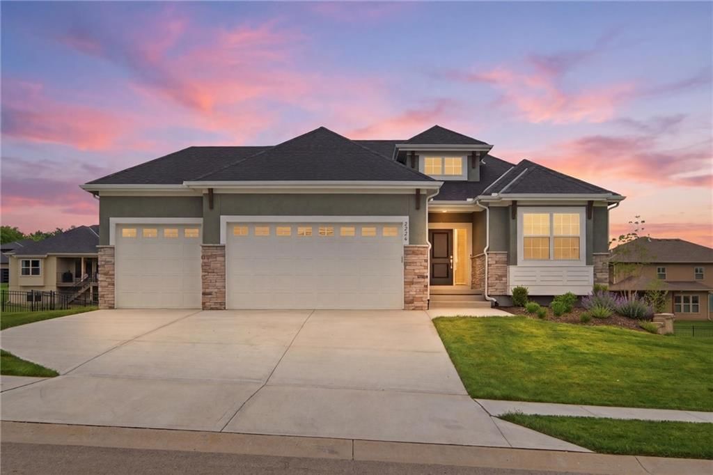 2226 SW Heartland Court — photo 2
