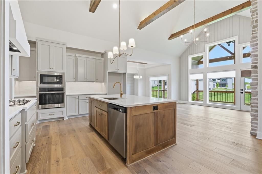 2226 SW Heartland Court — photo 14