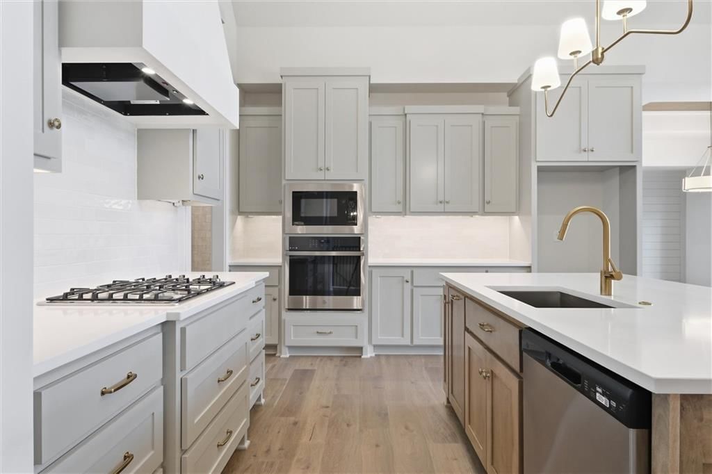 2226 SW Heartland Court — photo 16