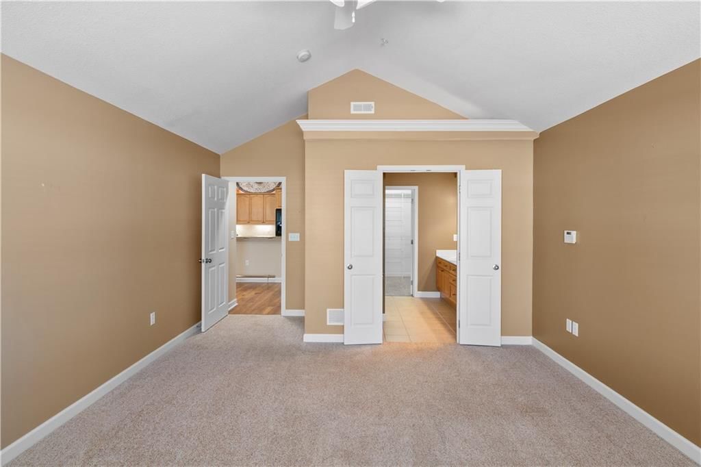 23402 W 71st Terrace — photo 14