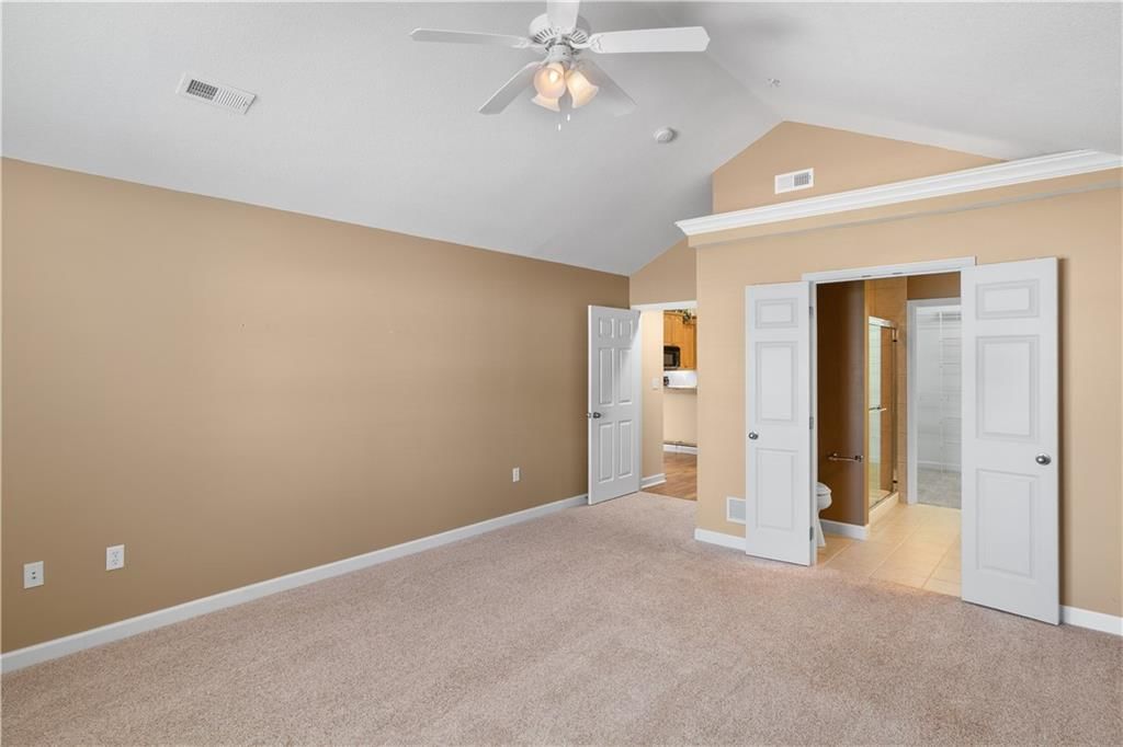 23402 W 71st Terrace — photo 15