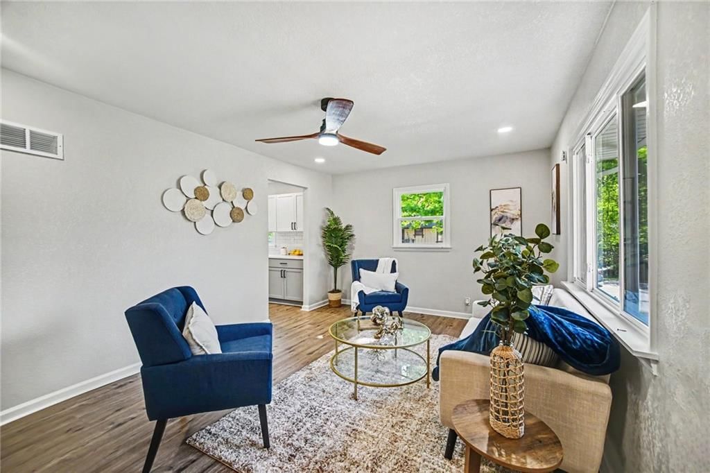 2206 NE 58th Terrace — photo 4