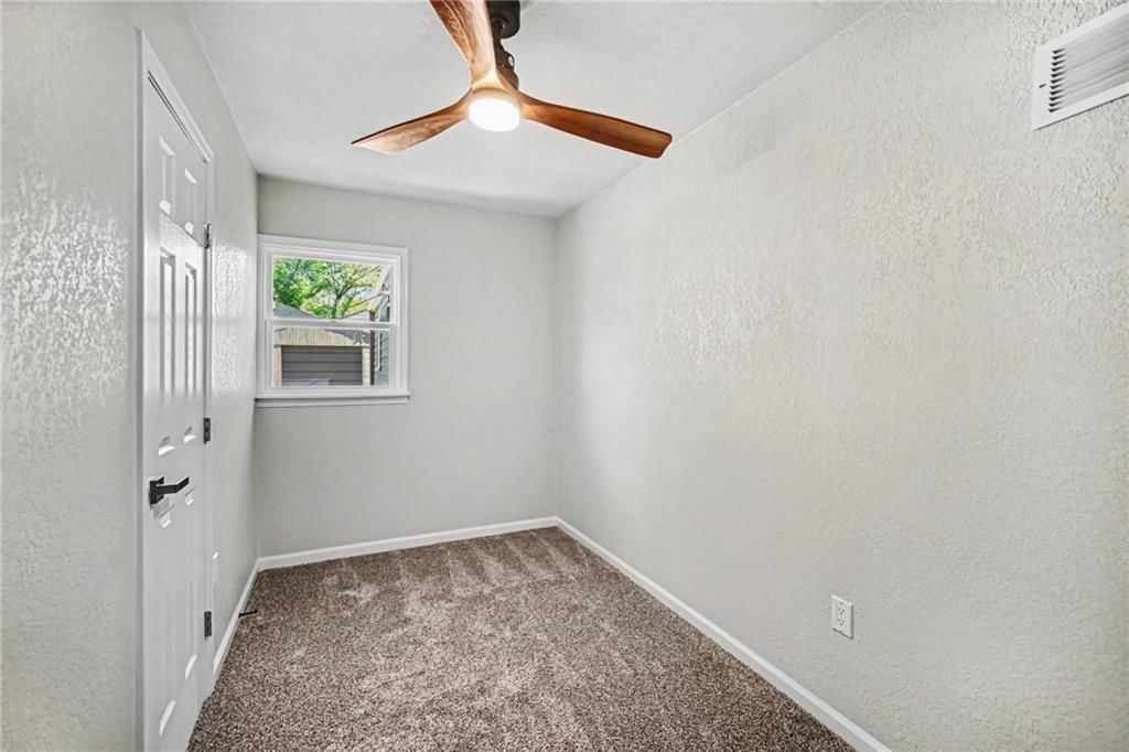 2206 NE 58th Terrace — photo 14