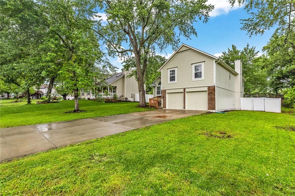 503 Sunrise Drive — photo 2