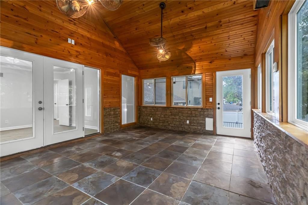 503 Sunrise Drive — photo 14