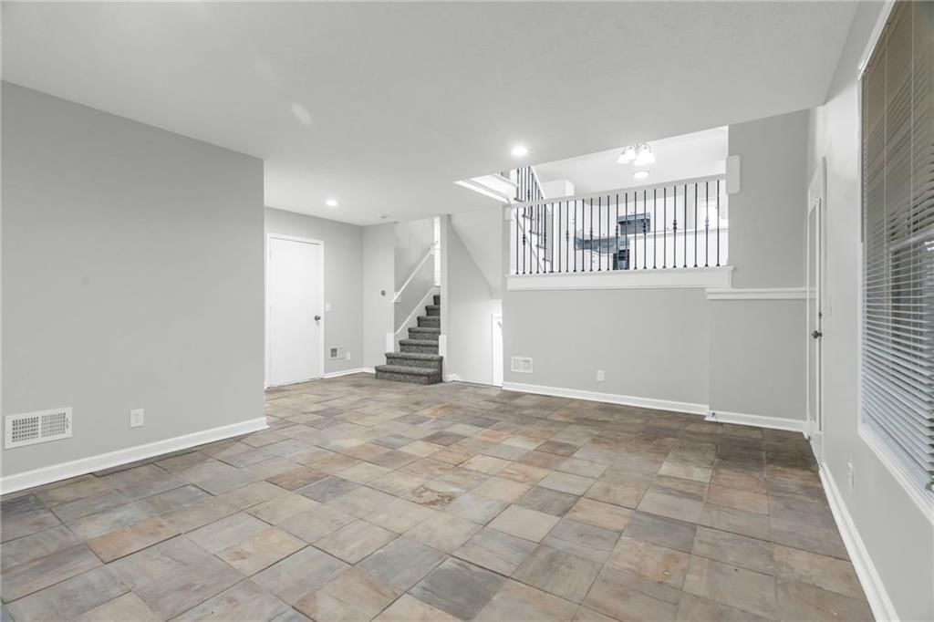 503 Sunrise Drive — photo 22