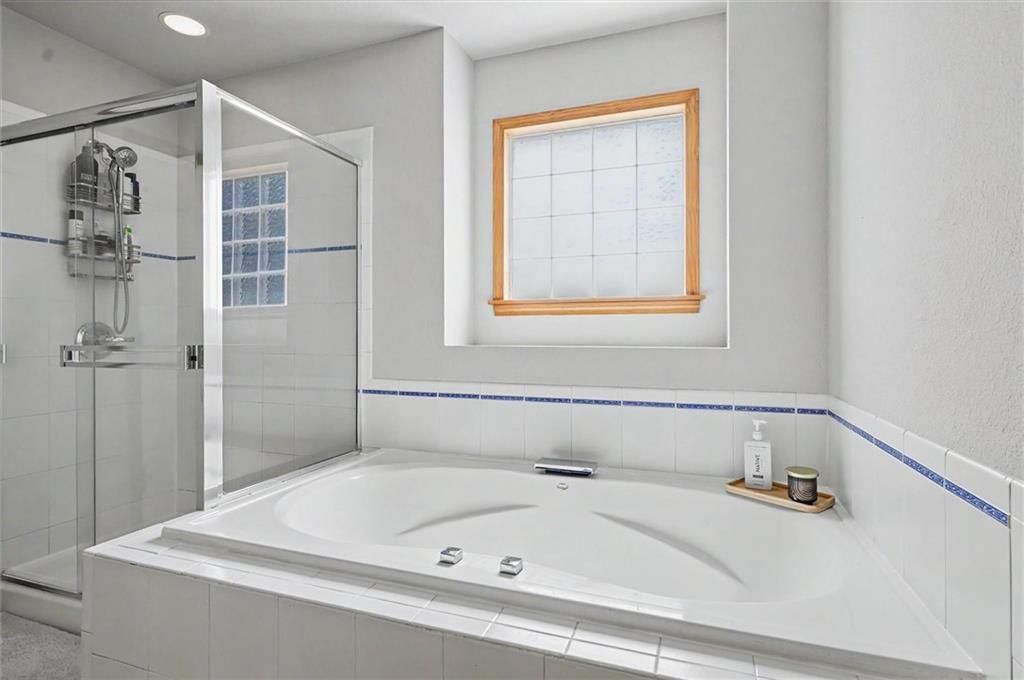 544 Bently Drive — photo 26