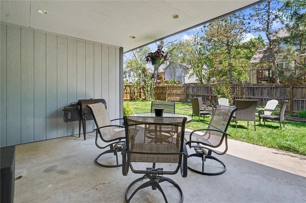 544 Bently Drive — photo 30