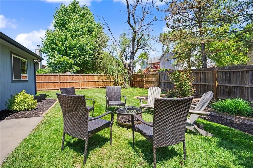 544 Bently Drive — photo 32