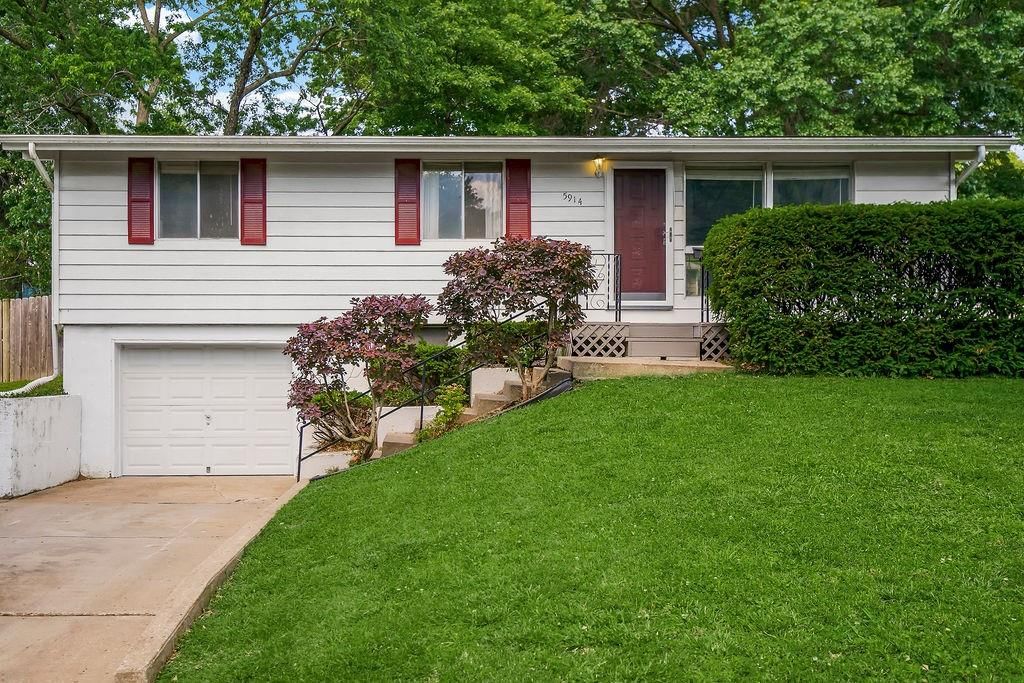 5914 N Euclid Avenue — photo 2