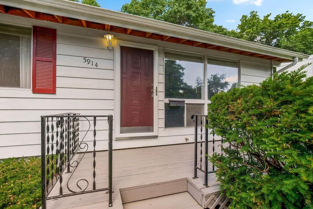 5914 N Euclid Avenue — photo 3