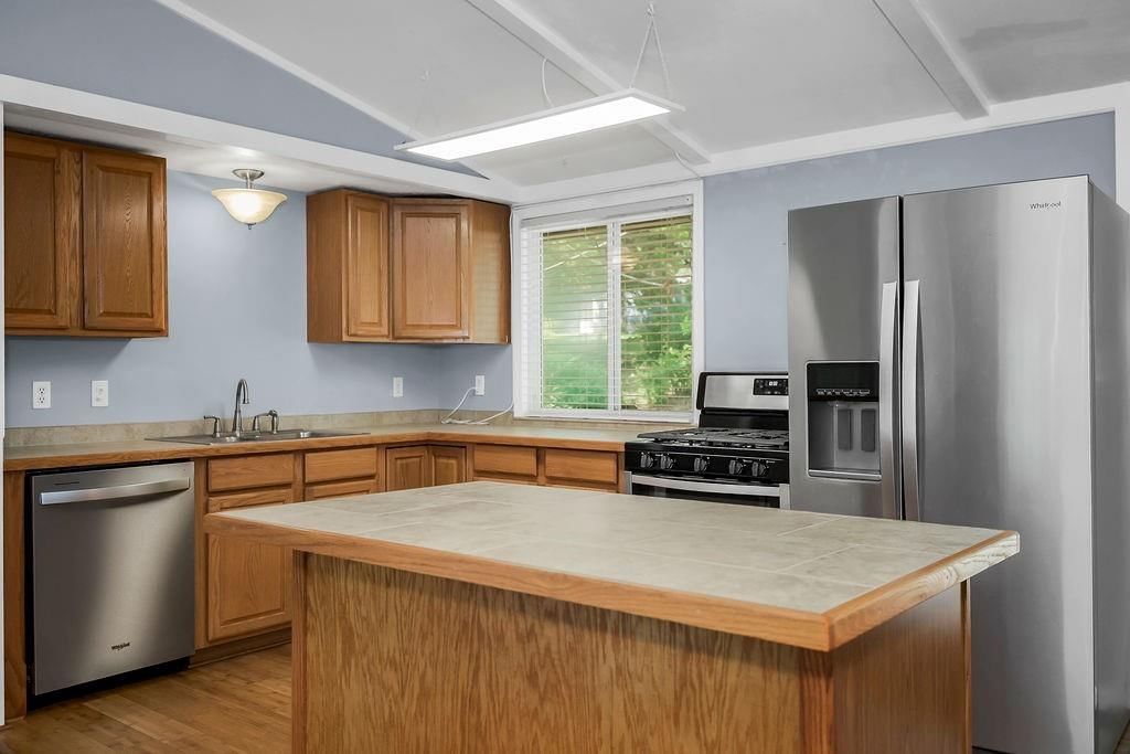 5914 N Euclid Avenue — photo 11