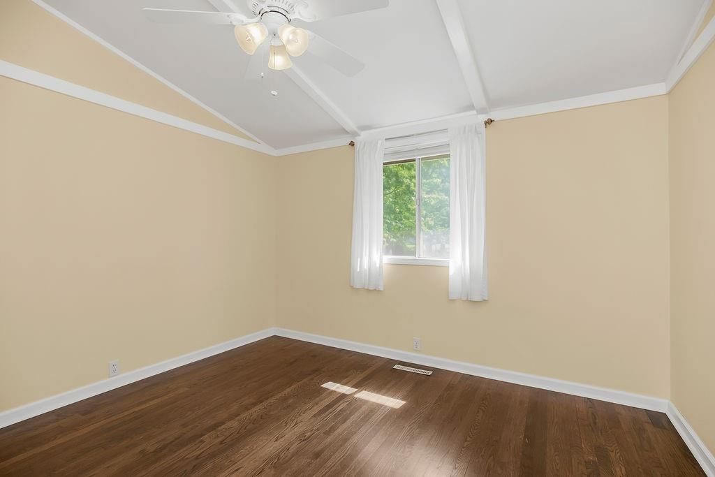 5914 N Euclid Avenue — photo 14