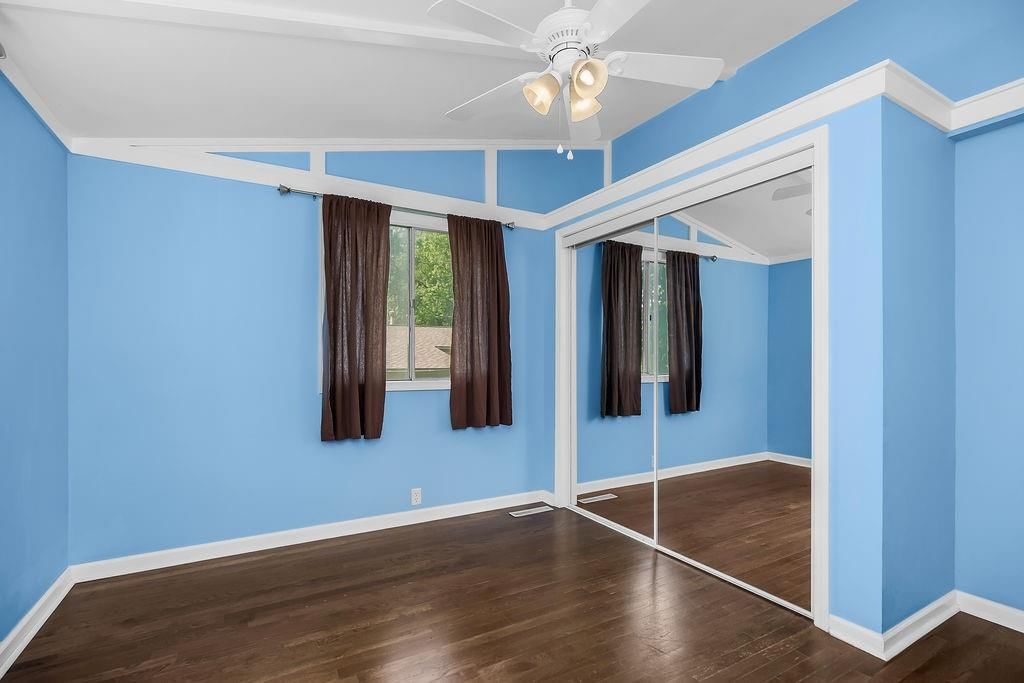 5914 N Euclid Avenue — photo 18