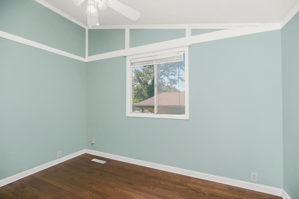 5914 N Euclid Avenue — photo 22