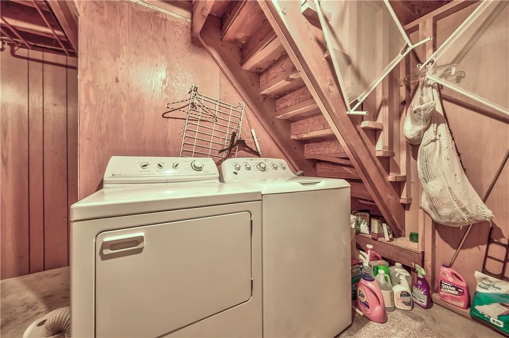 1020 S Delaware Street — photo 34