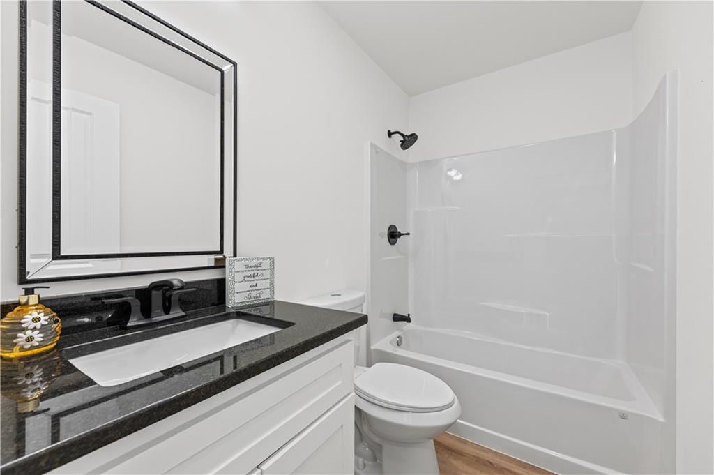 2815 S 24 Street — photo 12