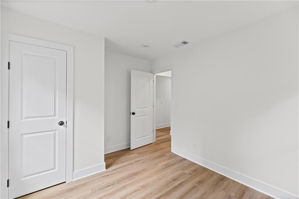 2815 S 24 Street — photo 13