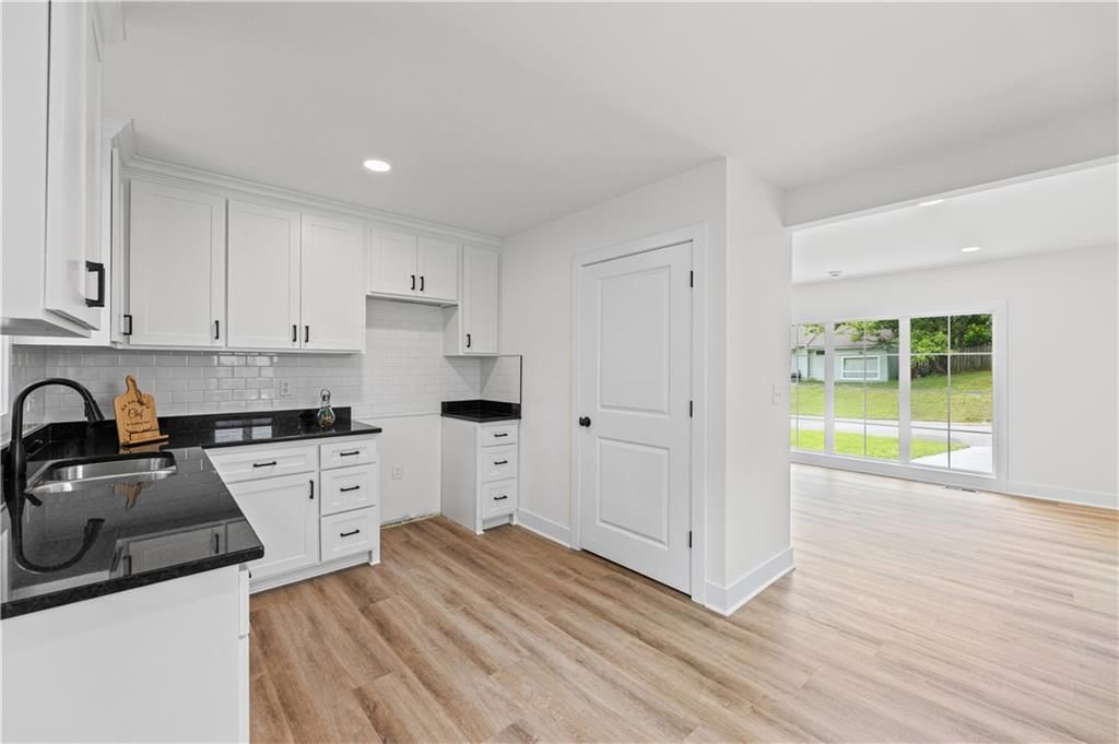 2815 S 24 Street — photo 24