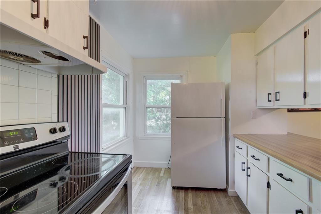 315 E Whittier Street — photo 10