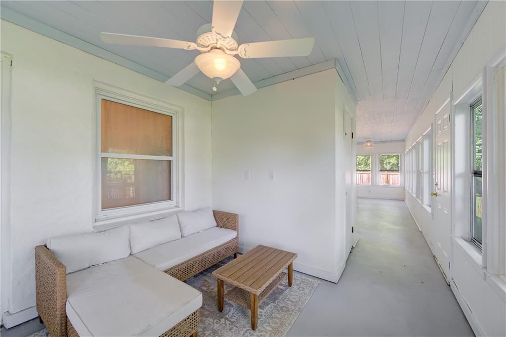 315 E Whittier Street — photo 21