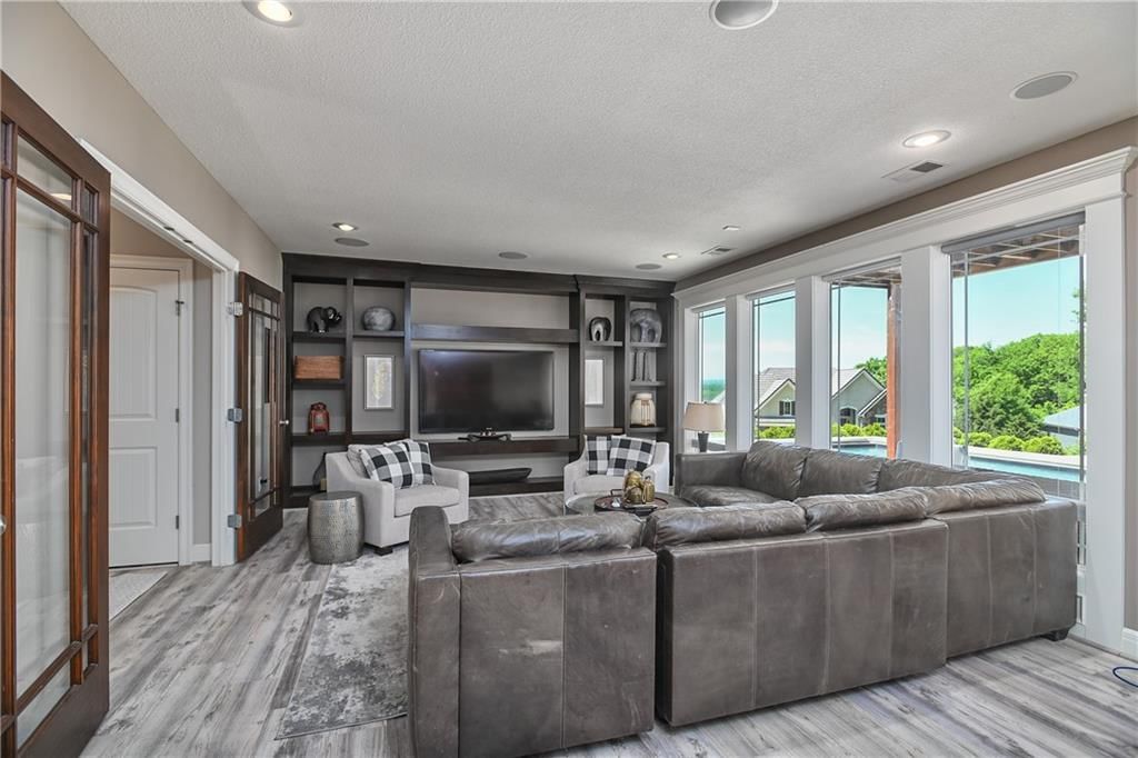 4140 N Redbud Lane — photo 47