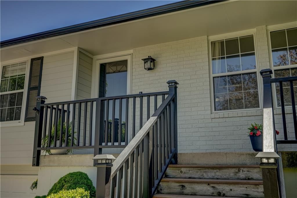 701 SW Nelson Drive — photo 5
