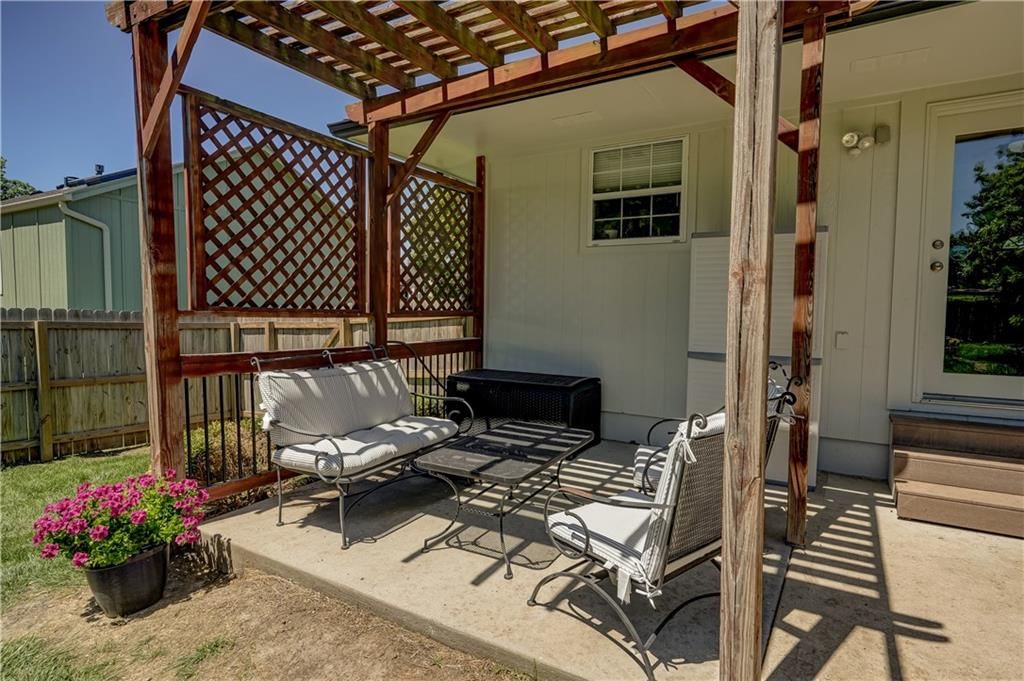 701 SW Nelson Drive — photo 36